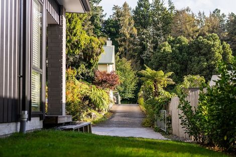 Photo of property in 96a Tarawera Road, Lynmore, 3010