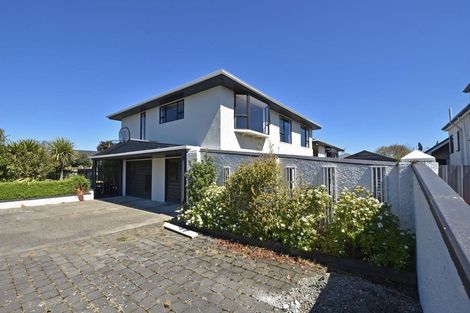 Photo of property in 708 Queens Drive, Waikiwi, Invercargill, 9810