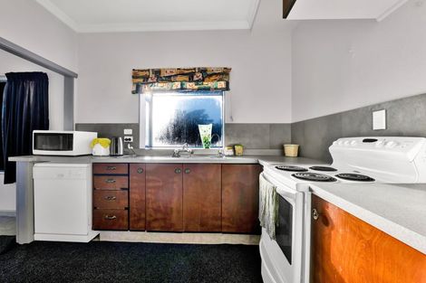 Photo of property in 23 Turi Street, Welbourn, New Plymouth, 4312