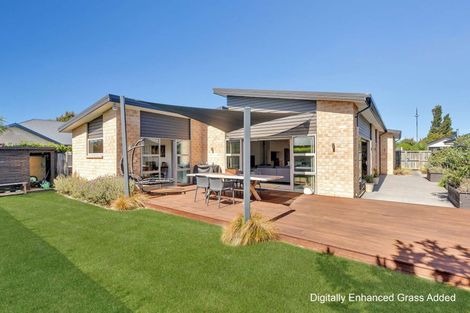 Photo of property in 4 Manuka Street, Pegasus, 7612