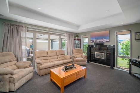 Photo of property in 38 Josephine Crescent, Aidanfield, Christchurch, 8025