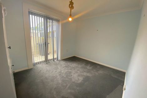 Photo of property in 11-19 Wellington Street, Picton, 7220