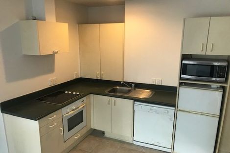 Photo of property in Terrace Tower Apartments, 7b/126 The Terrace, Wellington Central, Wellington, 6011
