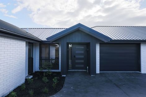 Photo of property in 2/14 Woodhouse Street, Linwood, Christchurch, 8062