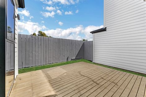 Photo of property in 8 Gardiner Grove, Wainuiomata, Lower Hutt, 5014