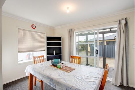 Photo of property in 288 Kennedy Road, Onekawa, Napier, 4110