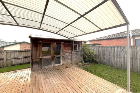 Photo of property in 38 Woodbank Drive, Glen Eden, Auckland, 0602