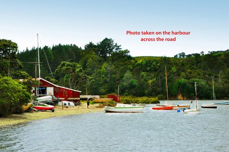 Photo of property in 398 Leigh Road, Whangateau, Warkworth, 0985