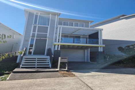 Photo of property in 34 Fernly Rise, Flat Bush, Auckland, 2019