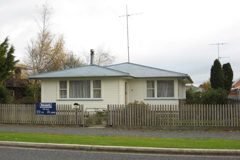 Photo of property in 30 Johnson Street, Milton, 9220