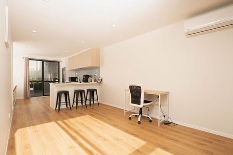 Photo of property in 9b Colin Chester Drive, Silverdale, 0932