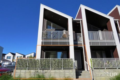 Photo of property in 4/2 Warrant Officer Lane, Hobsonville, Auckland, 0616