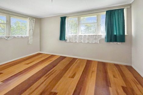 Photo of property in 6 Papua Street, Turangi, 3334
