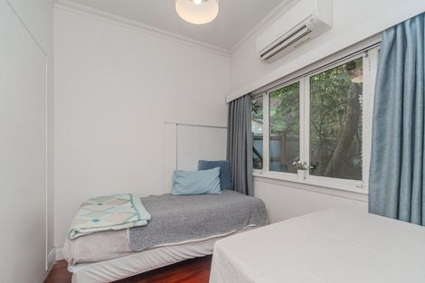 Photo of property in 10 Maurice Terrace, Te Aro, Wellington, 6011