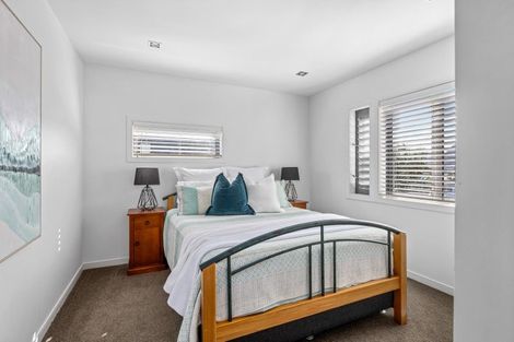 Photo of property in 28 The Strand, Waiwera, Orewa, 0994