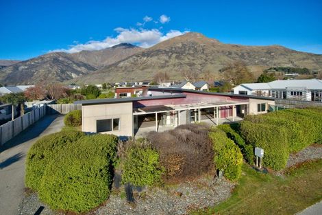 Photo of property in 28 Sylvan Street, Lake Hayes, Queenstown, 9304