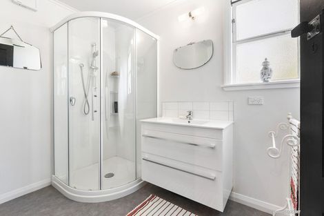 Photo of property in 15 Ohio Street, Martinborough, 5711