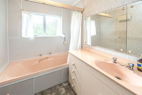 Photo of property in 14 Banks Place, Tawhero, Whanganui, 4501