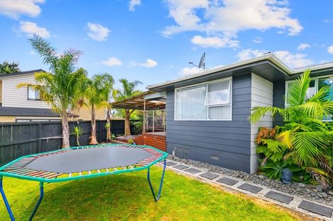 Photo of property in 48 Jillian Drive, Ranui, Auckland, 0612