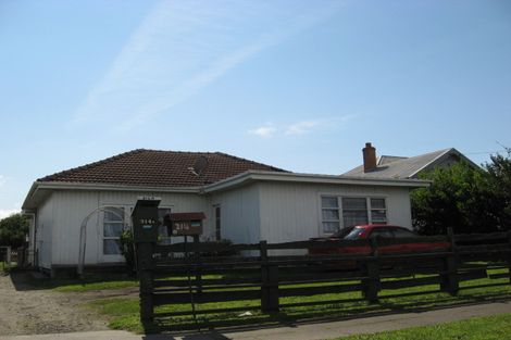 Photo of property in 214 Heads Road, Gonville, Whanganui, 4501