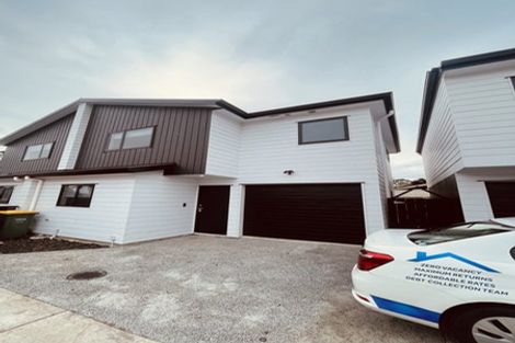 Photo of property in 4/2 Smiths Avenue, Papakura, 2110