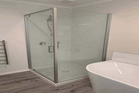 Photo of property in 4 Edenmore Terrace, Fitzherbert, Palmerston North, 4410