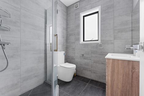 Photo of property in 1 Leven Lane, Totara Heights, Auckland, 2105