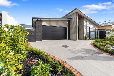 Photo of property in 13 Croatia Avenue, Huapai, Kumeu, 0810