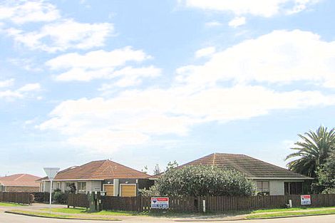 Photo of property in 35 Girven Road, Mount Maunganui, 3116