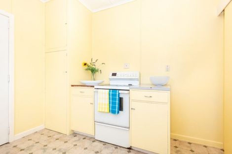 Photo of property in 22 Turenne Street, Inner Kaiti, Gisborne, 4010