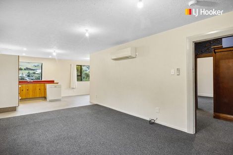Photo of property in 6 Marett Street, Macandrew Bay, Dunedin, 9014
