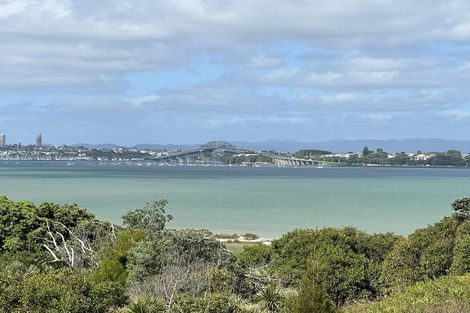Photo of property in 1/94 Jutland Road, Hauraki, Auckland, 0622