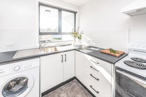 Photo of property in 1 Kupe Place, Castlecliff, Whanganui, 4501