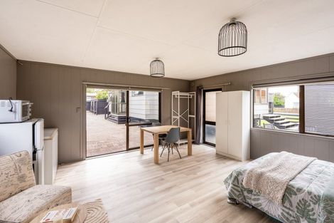 Photo of property in 28 Mahi Road, Te Kauwhata, 3710