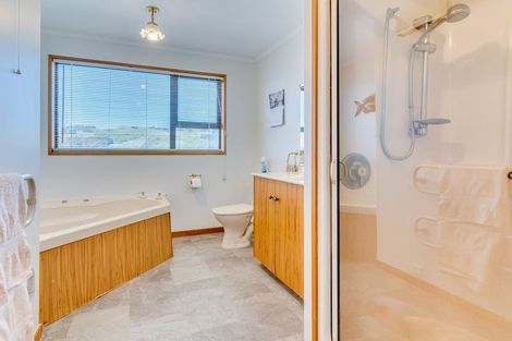 Photo of property in 11 Wanaka Street, Ravensbourne, Dunedin, 9022