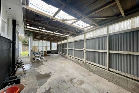 Photo of property in 21 Miro Street, Merrilands, New Plymouth, 4312