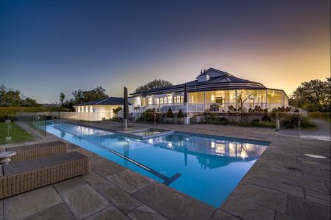 Photo of property in 59 Busby Hill, Havelock North, 4130