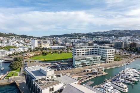 Photo of property in Clyde Quay Wharf, 1/7b Clyde Quay Wharf, Te Aro, Wellington, 6011