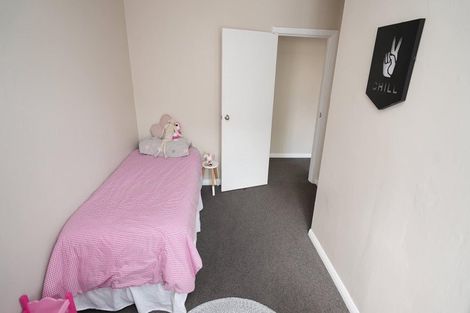 Photo of property in 57a Crewe Crescent, Hokowhitu, Palmerston North, 4410