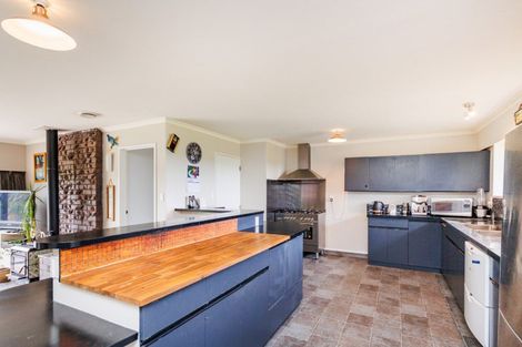 Photo of property in 528 Stoney Creek Road, Kelvin Grove, Palmerston North, 4470