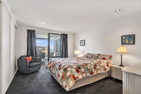 Photo of property in 18 Ravensdale Rise, Westmorland, Christchurch, 8025