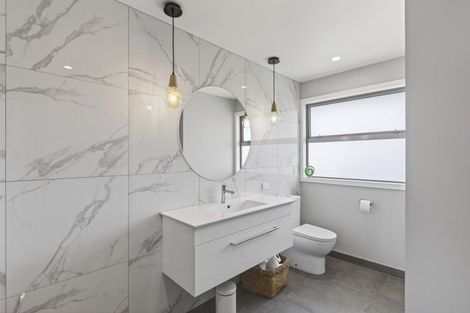 Photo of property in 22 Smith Street, Lepperton, New Plymouth, 4373