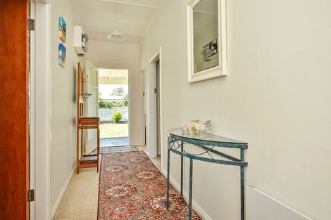 Photo of property in 4 Naples Street, Martinborough, 5711