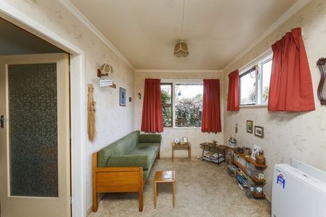 Photo of property in 44 Keeling Street, West End, Palmerston North, 4412