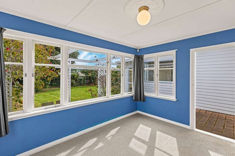 Photo of property in 4 Godwin Crescent, College Estate, Whanganui, 4500