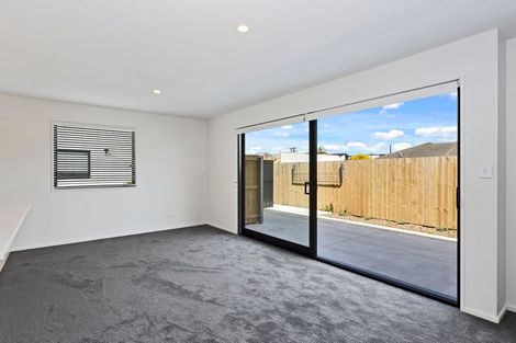 Photo of property in 2/39 Heywood Terrace, Richmond, Christchurch, 8013
