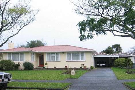 Photo of property in 22 Snowdon Avenue, Terrace End, Palmerston North, 4410