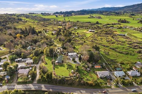 Photo of property in 25 Abel Tasman Drive, Takaka, 7110