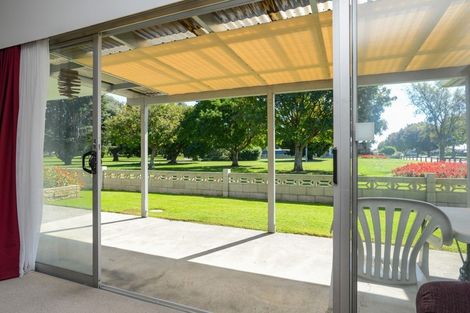 Photo of property in 95 Flaxmere Avenue, Flaxmere, Hastings, 4120