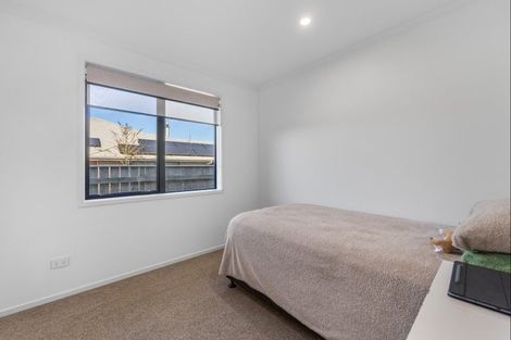 Photo of property in 31 Atutahi Street, Hurdon, New Plymouth, 4310